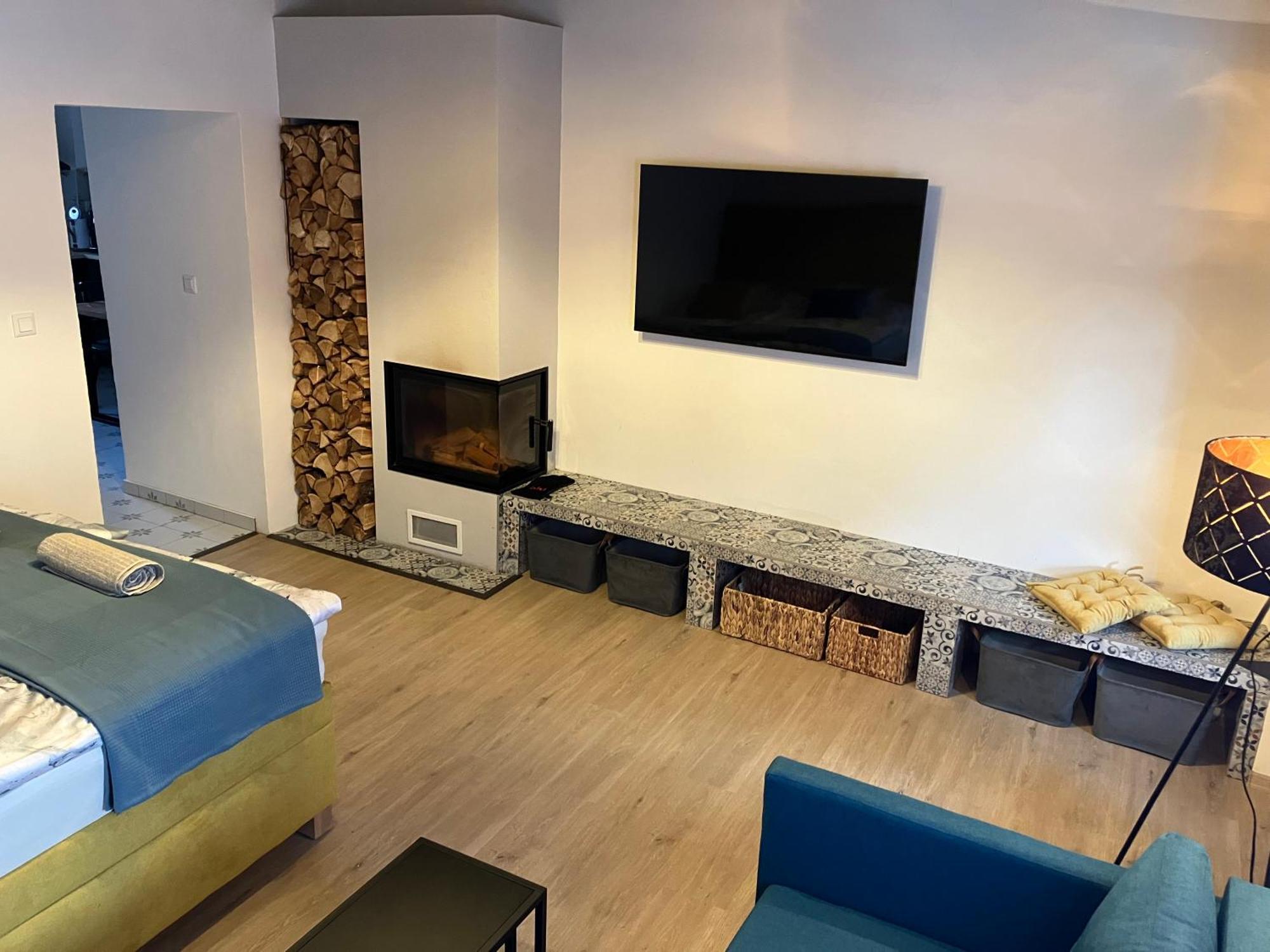 Apartman Gabriela Cervena Voda Luaran gambar